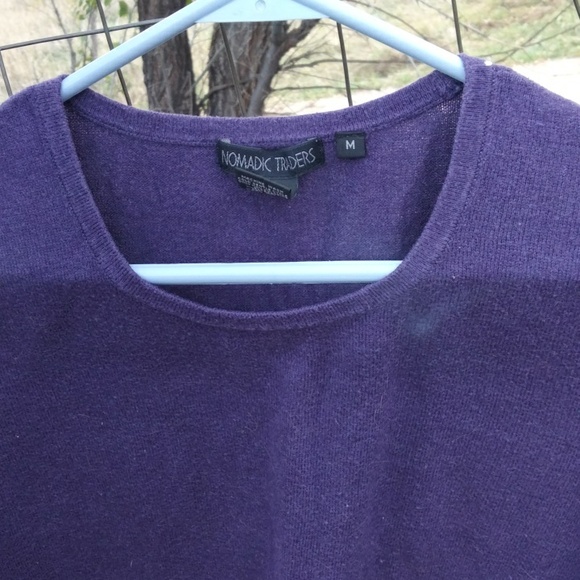 Sweater - Picture 2 of 6